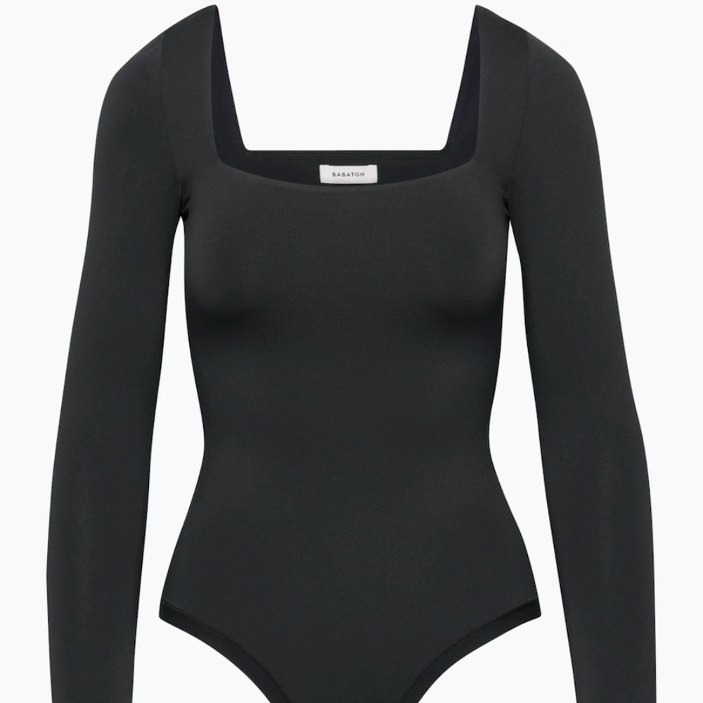 Babaton Contour Squareneck Longsleeve Bodysuit